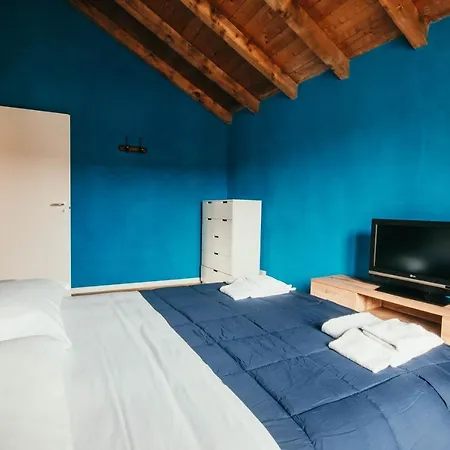 Casa Genziana - Lakeside Leisure & Business Apartament Vezzo